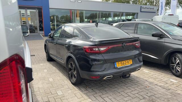 Renault Arkana 1.6 E-Tech hybrid 145 E-Tech engineered Adaptieve Cruise Control | Stoel- en stuurwiel verwarming | Climate Control | Trekhaak