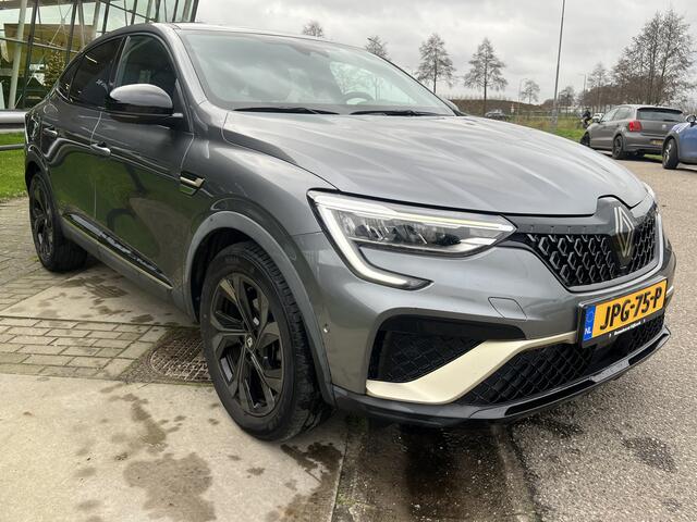 Renault Arkana 1.6 E-Tech hybrid 145PK E-Tech engineered / Dealer onderhouden / Adaptive Cruise / Elek. stoelen / Stoel+Stuurverw. / Camera /