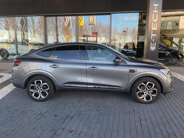 Renault Arkana 1.6 E-Tech Hybrid 145 Intens TREKHAAK / AUTOMAAT / PDC + CAMERA / CLIMATE CONTROL / BLINDSPOT WARNING / EASY PARK ASSIST /