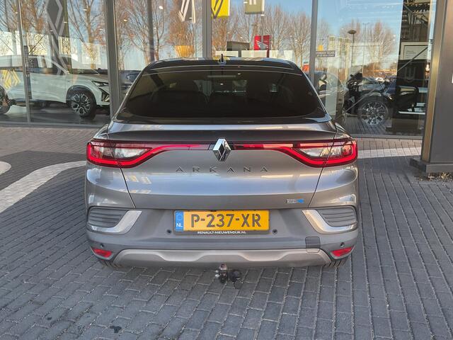 Renault Arkana 1.6 E-Tech Hybrid 145 Intens TREKHAAK / AUTOMAAT / PDC + CAMERA / CLIMATE CONTROL / BLINDSPOT WARNING / EASY PARK ASSIST /