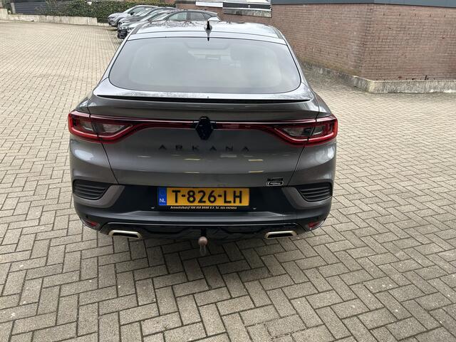 Renault Arkana 1.6 E-Tech hybrid 145 E-Tech engineered