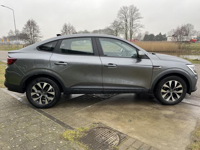 Renault Arkana 1.6 E-Tech Hybrid 145PK / Camera / Apple Carplay - Android Auto / Cruise / Keyless / 17''LMV /