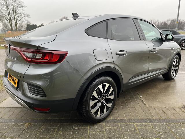 Renault Arkana 1.6 E-Tech Hybrid 145PK / Camera / Apple Carplay - Android Auto / Cruise / Keyless / 17''LMV /