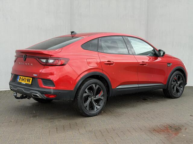 Renault Arkana 1.6 E-Tech Hybrid 145 R.S. Line / Trekhaak / Adaptieve Cruise / Elektr. Stoelen / Apple Carplay & Android Auto / Camera / Navigatie / Stoel & Stuurwiel Verwarming / Lederen Bekleding / Carbon Interieur Delen / Dodehoek Detectie / DAB /