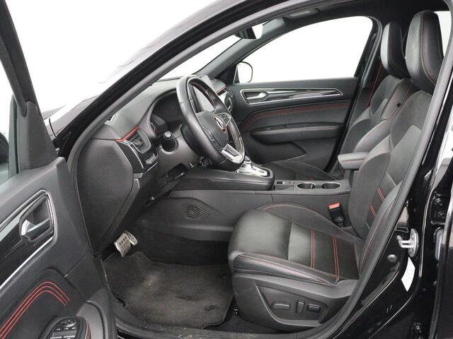 Renault Arkana 1.6 E-Tech Hybrid 145 R.S. Line | Panoramadak | Leder/Alcantara | Trekhaak | Stoelverwarming | Adaptive cruise | Camera | Carplay | Keyless | Park Assist | Full LED | Navigatie