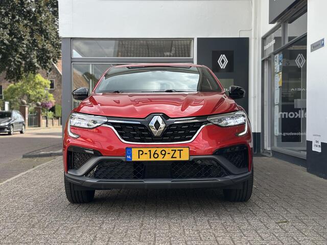 Renault Arkana E-Tech Hybrid 145 R.S. Line | Eerste eigenaar | Adaptieve cruise control | Wegklapbare trekhaak | Dealer onderhouden |