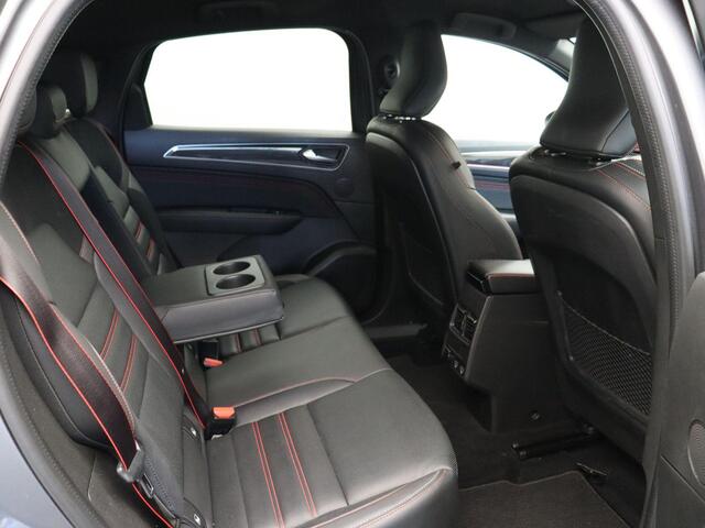 Renault Arkana E-Tech Hybrid 145pk R.S. Line | Stoel en stuur verwarming | Climate Control | Navigatie | Lederen bekleding | Elektrisch verstelbare stoel | Apple carplay/Andoid auto |