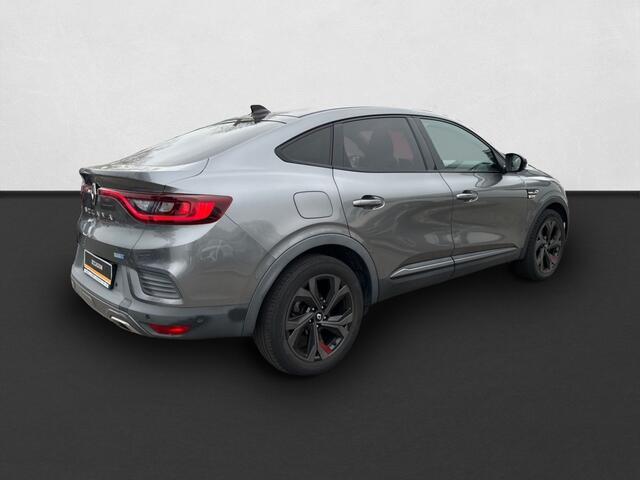 Renault Arkana 1.6 E-Tech Hybrid 145 R.S. Line ADAPT CRUISE / BOSE / LEDER / STOEL/STUURVERW / NAVI