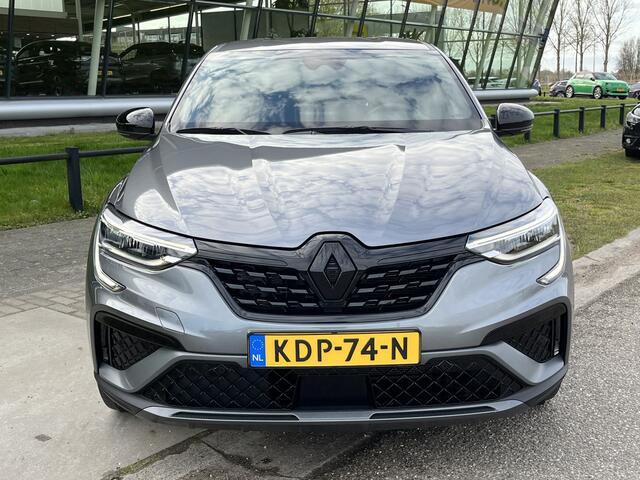 Renault Arkana 1.6 E-Tech hybrid 145PK E-Tech engineered R.S Line / E-Tech engineered / Dealer onderhouden / Adaptive Cruise / Elek. stoelen / Stoel+Stuurverw. / Camera / 2e Paasdag open 09.00-17.00 uur