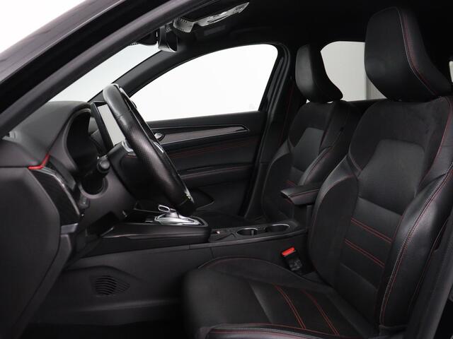 Renault Arkana 1.6 E-Tech Hybrid 145 R.S. Line | Leder/Alcantara | Stoelverwarming | Trekhaak | Adaptive cruise | Camera | Carplay | Keyless | Park Assist | Full LED | Navigatie