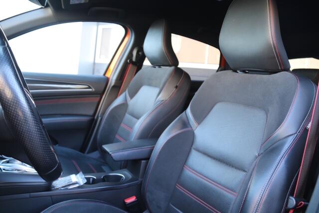 Renault Arkana 1.6 E-Tech Hybrid 145 R.S. Line Orange Valencia, Stoel & Stuurverwarmd, Camera, Navi