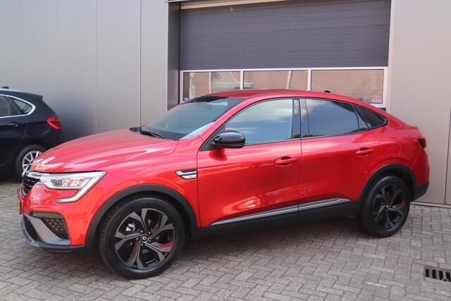Renault Arkana 1.6 E-Tech Hybrid 145 R.S. Line, Stoel & Stuurverwarmd, Camera, Cruise, Navi