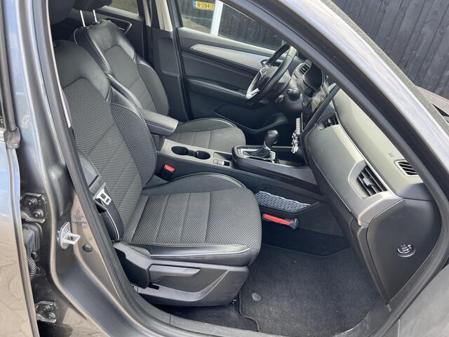 Renault Arkana 1.6 E-Tech Hybrid 145 Intens / Led / Carplay / Clima / Cruise