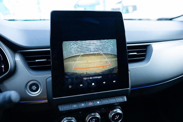 Renault Arkana 1.6 E-Tech Hybrid 145 Intens | Panoramadak | All-Season banden | Achteruitrijcamera | Parkeersensoren | Navigatie | Apple Carplay | Android Auto | Keyless Entry | Cruise Control Adaptief | Dodehoekdetectie | LED Koplampen | Lichtmetalen Velgen 18 inch