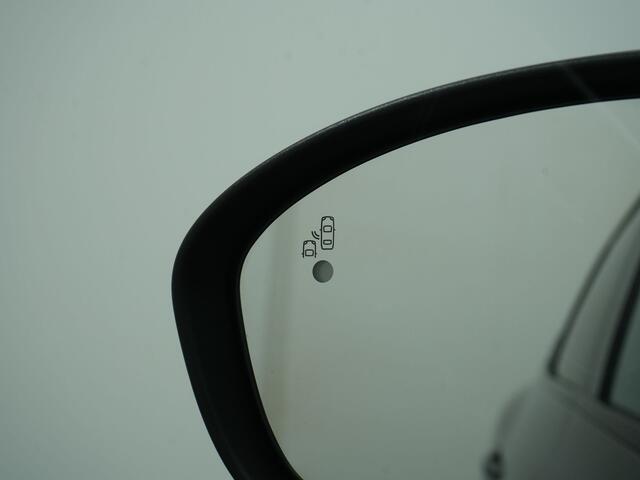 Renault Arkana 1.3 TCE 140PK R.S. LINE | Panoramadak | 360 camera | El. stoelverstelling | Winterpakket