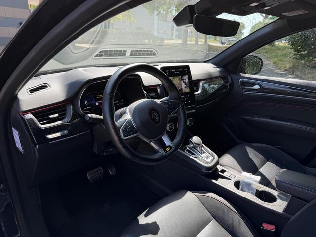 Renault Arkana 1.6 HYBRID 145PK R.S LINE GARANTIE TOT 2032* BIJNA 2023 !PANORAMA-DAK . STOEL & STUUR VERWARMING . NAVIGATIE . PARKEERSENSOREN .
