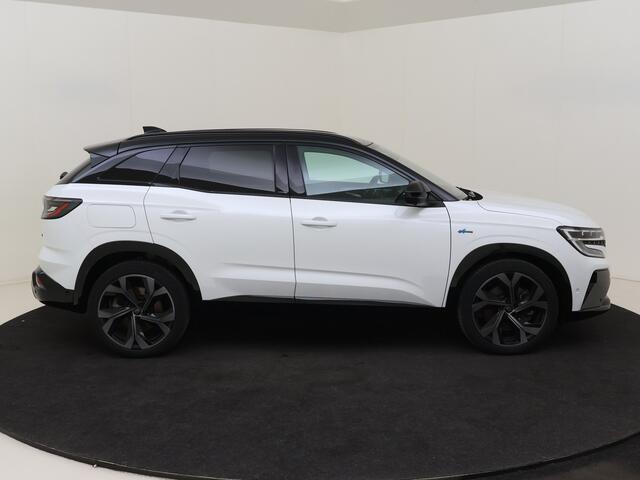 Renault Austral E-Tech full hybrid 200PK iconic esprit Alpine / PANORAMADAK / 360 CAMERA / HARMAN KARDON / HEAD-UP / Carselexy