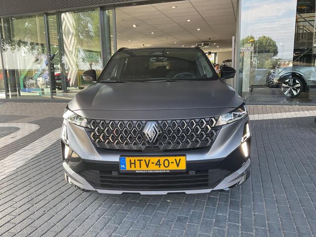 Renault Austral 1.2 E-Tech full hybrid 200 iconic esprit Alpine / 4 CONTROL / PACK LIGHT & SOUND / AROUND VIEW CAMERA / PACK VISION
