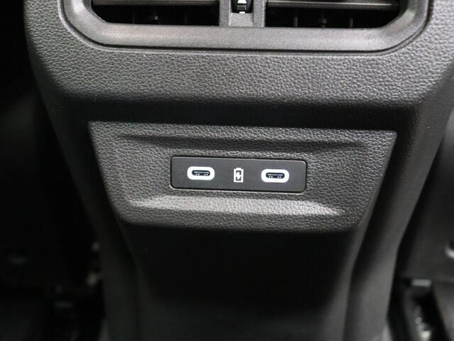 Renault Austral 1.2 E-Tech full hybrid 200 iconic | Stoel/Stuur en voorruit verwarming | Cruise Control Adaptief | Camera's Rondom |