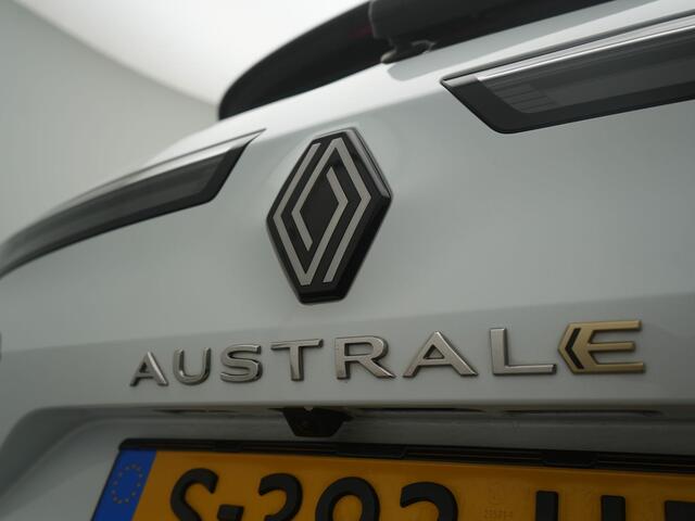 Renault Austral E-Tech Full Hybrid 200 Iconic - RIJKLAARPRIJS - All Seasonbanden - Adaptive Cruise Control - 360 Graden Camera - Panoramadak