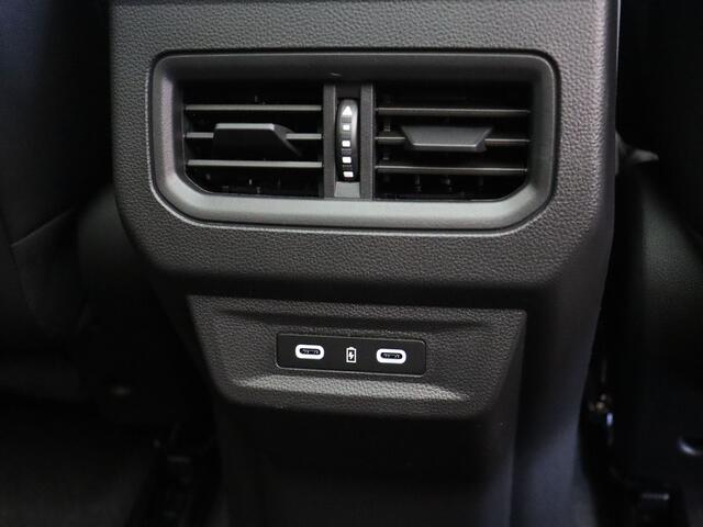 Renault Austral Iconic esprit Alpine Hybrid 200 | Achteruitrijcamera | Blind Spot Warning | Elektrisch verwarmbare voorstoelen