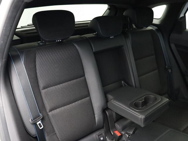 Renault Austral E-Tech full hybrid 200pk iconic esprit Alpine | Elek. Achterklep | Stoel en Stuurverwarming | Elek. Voorstoelen met geheugen | Adaptive Cruise control