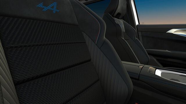 Renault Austral Full Hybrid E-Tech 200 Esprit Alpine l Meer dan ¤ 4.000 voorraadvoordeel! l Gratis 5 jaar fabrieksgarantie! l Uit voorraad leverbaar!