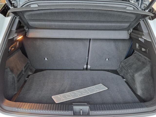 Renault Austral 1.2 E-Tech full hybrid 200 iconic esprit Alpine TREKHAAK | HUD | 4 CONTROL