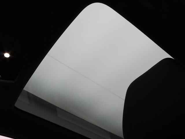 Renault Austral 200pk E-Tech full hybrid 200 iconic Harman Kardon | Head-Up | 360° Camera | Adapt. Cruise | Stoel-/stuur-/voorruitverw. | Panoramadak