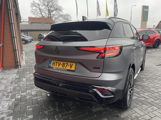 Renault Austral 1.2 E-Tech full hybrid 200 iconic esprit Alpine / 4CONTROL advanced / PACK AROUND VIEW CAMERA / PACK LIGHT & SOUND / PACK VISION