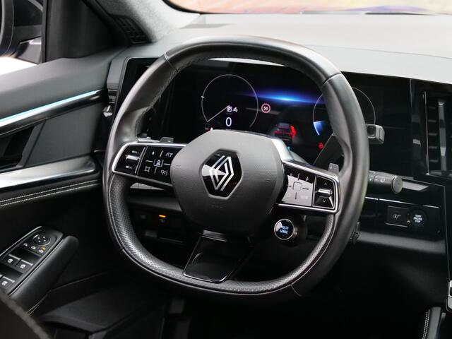 Renault Austral 1.3 Mild Hybrid 160 Pk Automaat X-tronic Navidatie / DAB / Apple Carplay / Camera / Pano-dak / Trekhaak