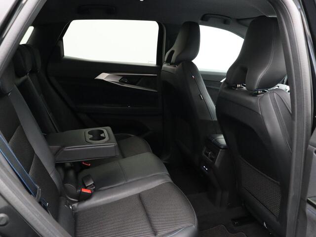 Renault Austral E-Tech full hybrid 200pk techno esprit Alpine | Wegklapbare Trekhaak | Lichtmetalen velgen | Cruise Control | Google interface | Elektrisch bedienbare achterklep |