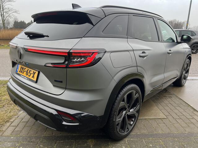 Renault Austral 1.2 E-Tech full hybrid 200PK iconic esprit Alpine/4 Control /Satin Gris Schiste/ Mat grijs/ Stoel+Stuurverw. / Adaptive Cruise / Elek. Stoelen /