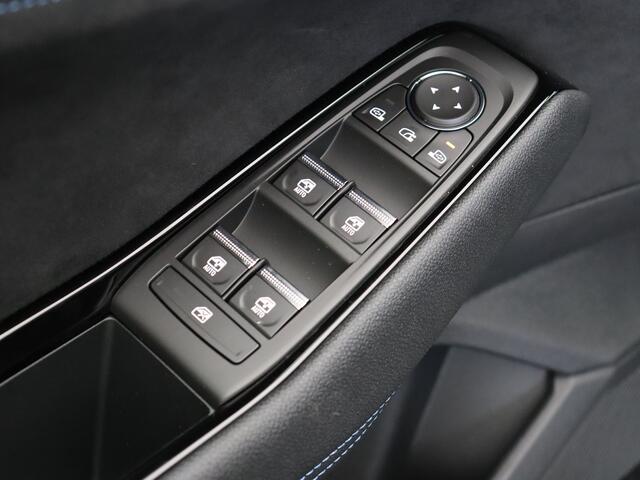 Renault Austral Iconic esprit Alpine Hybrid 200 | Achteruitrijcamera | Blind Spot Warning | Elektrisch verwarmbare voorstoelen