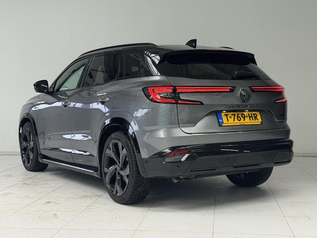 Renault Austral 1.2 E-Tech full hybrid 200 iconic esprit Alpine | Panoramadak | Harman / Kardon | Head-Up Display | Navigatie | 360° Camera