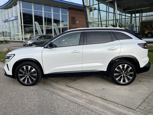 Renault Austral 1.3 mild hybrid 160PK / Dealer onderhouden / Camera / Winterpakket / Elek Stoelvers. / Apple Carplay - Android Auto / 19''LMV /