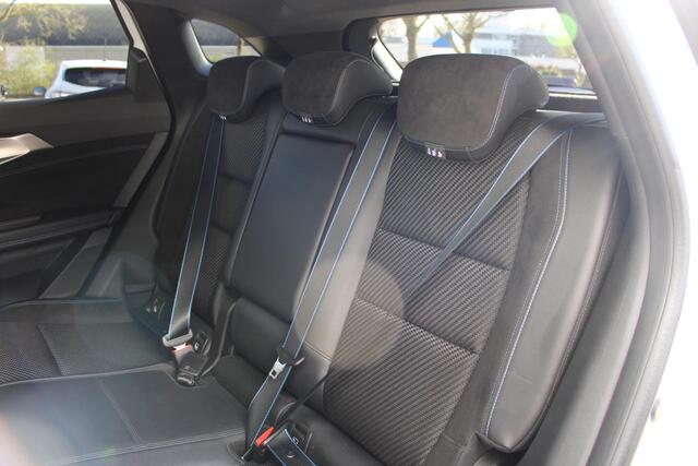 Renault Austral 1.2 E-Tech full hybrid 200 iconic esprit Alpine All season banden | Navigatiesysteem | Achterruitrij Camera | Stoelverwarming en Stuurwielverwarming