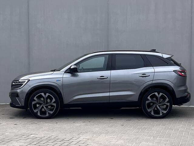 Renault Austral E-Tech Hybrid 200 Techno Esprit Alpine Automaat / Fabrieksgarantie tot 04-2027 / Panorama dak / 1.500 kg trekgewicht / Adaptieve CC / Stoel- en voorruitverwarming / Lende massage / Camera 360° / Parkeer assistent / Apple Carplay Android / 20" LM wielen & 