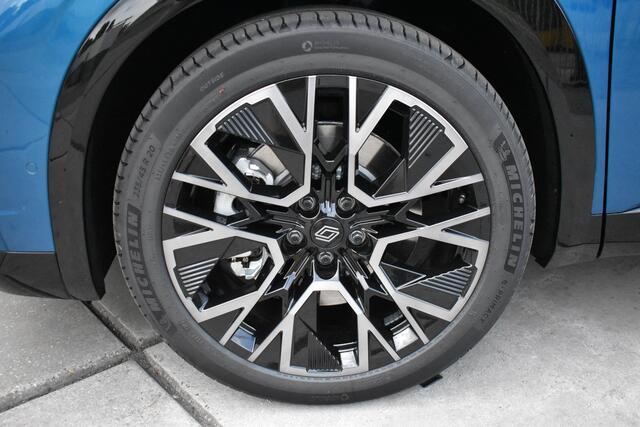 Renault Austral Techno | Achteruitrijcamera | Adaptive Cruise Control | Blind Spot Warning