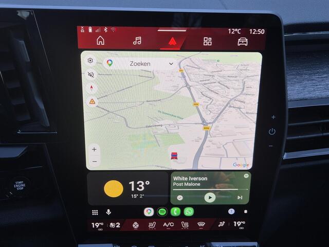Renault Austral E-Tech Hybrid 200 Techno Automaat / Fabrieksgarantie tot 03-2027 / Pack Look & Pack Safety / All season banden / Trekgewicht 1500 kg / Panoramadak / Elektrische achterklep / Stuur- Stoel & Voorruit verwarming / Rondomzicht camera / Adaptief cruise control