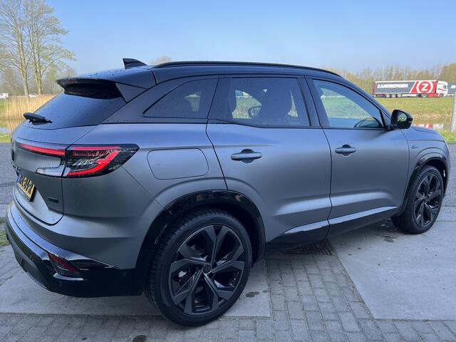 Renault Austral 1.2 E-Tech 200PK iconic esprit Alpine Mat-grijs / Winterpakket / 360 Camera /Elektr. achterklep