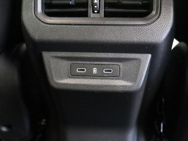 Renault Austral 1.2 E-Tech full hybrid 200 iconic esprit Alpine | Stoel-stuurverwarming | Adaptieve cruise control | Elektrisch bedienbare stoelen | Navigatie |