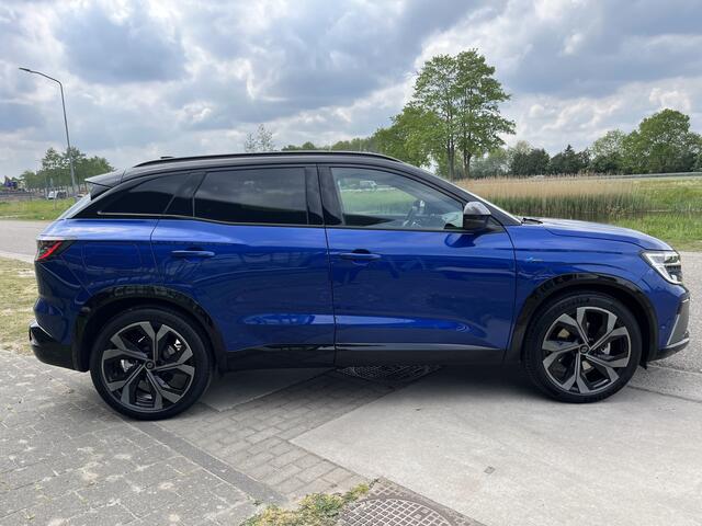 Renault Austral 1.2 E-Tech full hybrid 200PK techno esprit Alpine / Camera / Stoelverw. Elek. Stoelvers. /