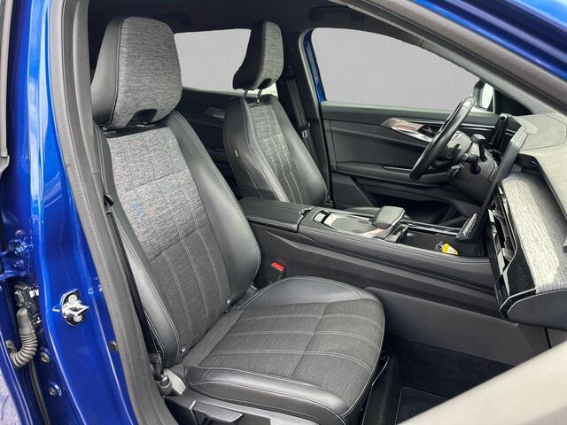 Renault Austral 1.3 mild hybrid CRUISE / CAMERA / PDC / ALL SEASON / TREKHAAK