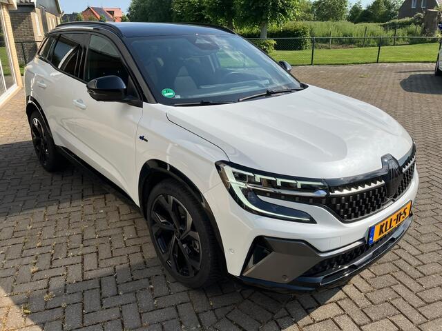 Renault Austral 1.3ET full-hybrid tech e A4 Alpine
