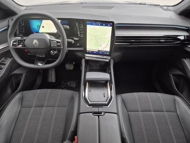 Renault Austral E-Tech full hybrid 200 techno Automaat / Fabrieksgarantie tot 04-2028 / Panoramadak / Trekgewicht 1500 kg / Pack Look / Rondomzicht camera / Apple Carplay Android Auto / Adaptief cruise control / Keyless Entry/Start / Draadloze telefoon lader /