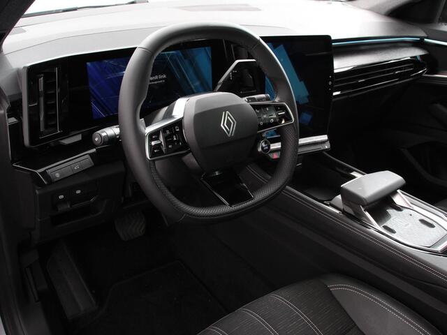 Renault Austral 1.3 Mild Hybrid 160 X-Tronic Climate control Cruise Control adaptief Panorama dak LED Navigatie Sfeerverlichting Elektrische achterklep Stoel + stuurverwarming 360* camera Premium audio Arkamys