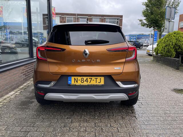 Renault CAPTUR 1.6 E-Tech Plug-in Hybrid 160 Business