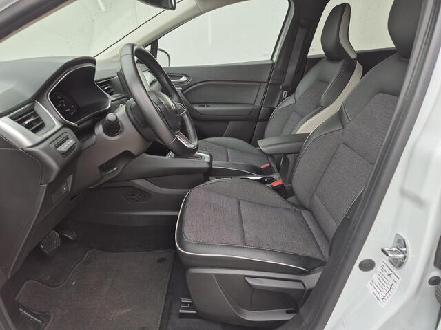 Renault CAPTUR 1.6 E-Tech Plug-in Hybrid 160 Intens Automaat / Stoelverwarming / Pack parking / Cruise control / Keyless Entry/Start / Achteruitrijcamera / Apple Carplay Android Auto / Lichtmetalen wielen 18" /
