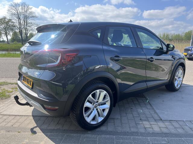 Renault CAPTUR 1.6 E-Tech Plug-in Hybrid 160 Intens / Trekhaak / Apple Carplay - Android Auto / PDC. Achter / Keyless / Armsteun / Lane assist / Climate /
